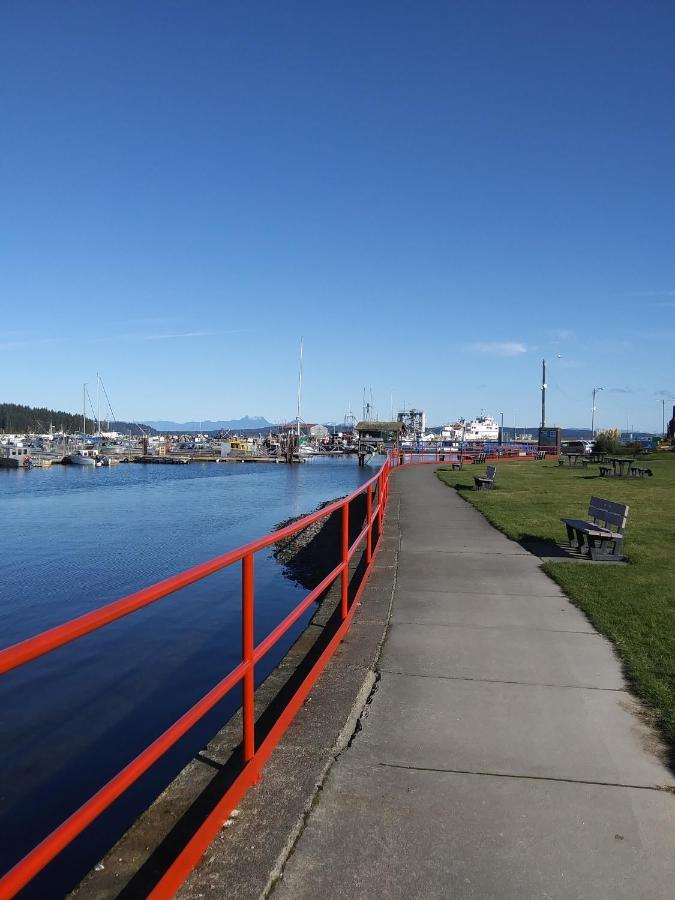 Haida Way Motor Inn Port McNeill Exterior foto